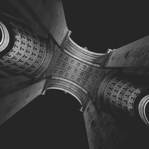 企业资讯速览：那些被忽略的增长信号